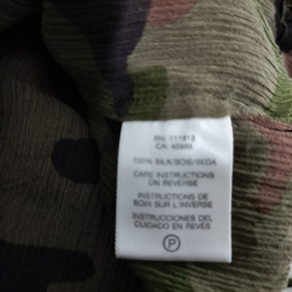 4994)Michael Kors Camouflage Silk Georgette semi Sheer Pullover Hooded Blouse M - Picture 10 of 11